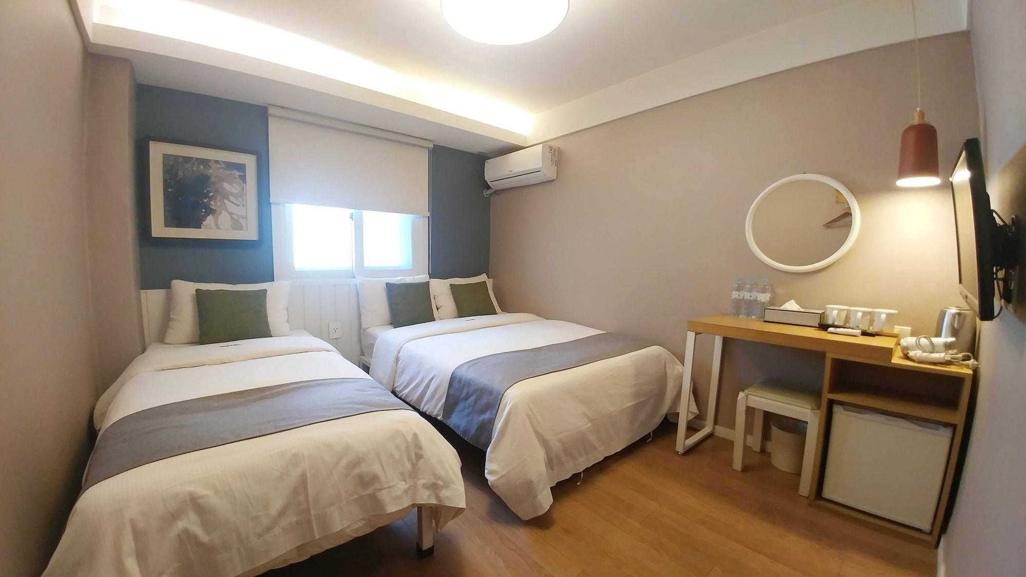 Qb Dongdaemun Gallery Hotel 3*