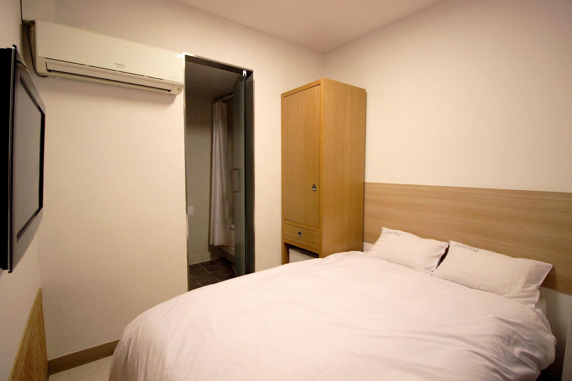 Irene Hotel 2*