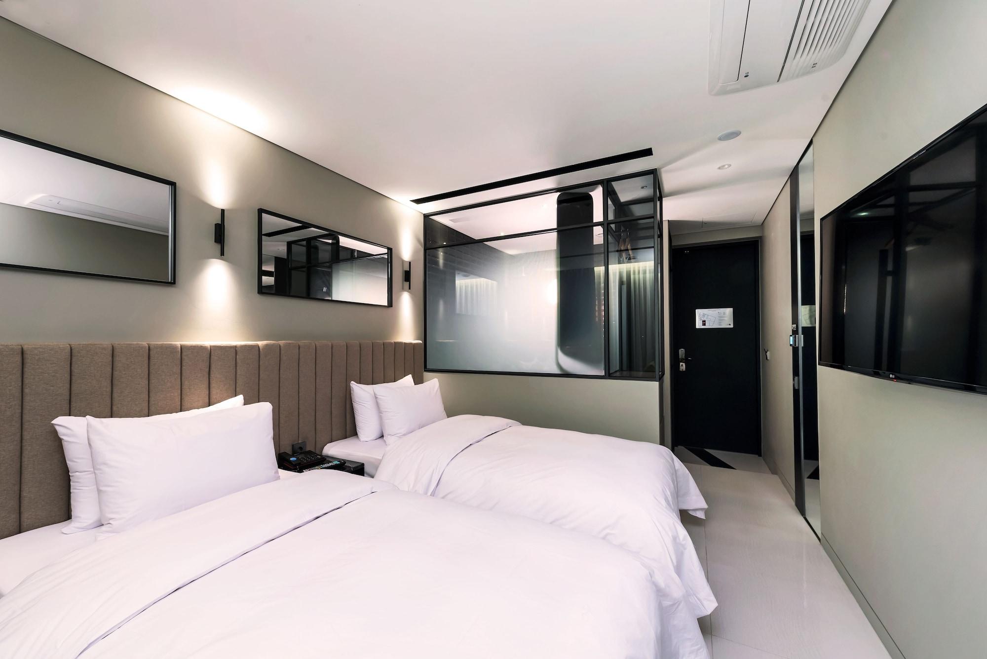 The Designers Ddp 3*