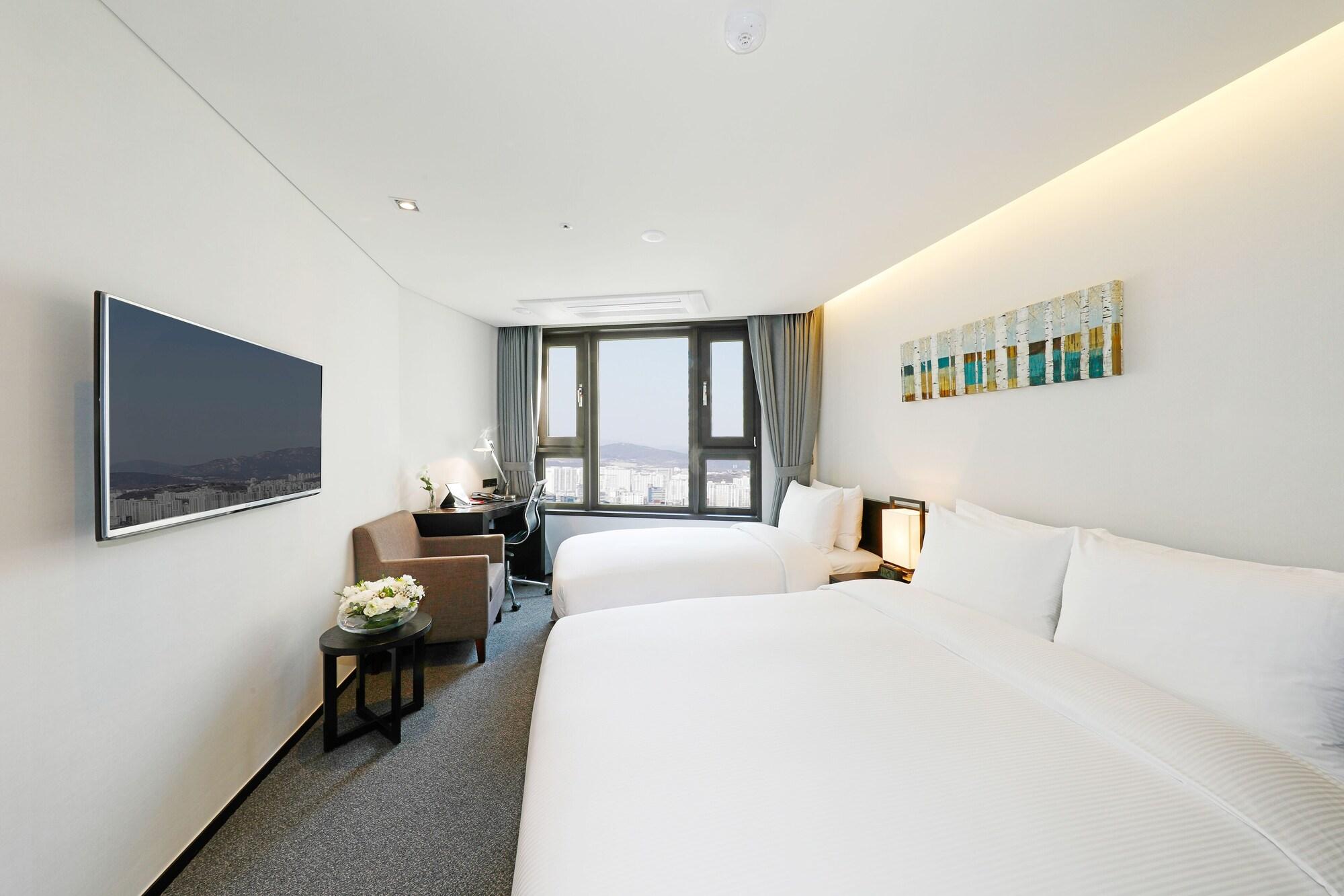 Ramada Encore By Wyndham Magok Hotel 3*