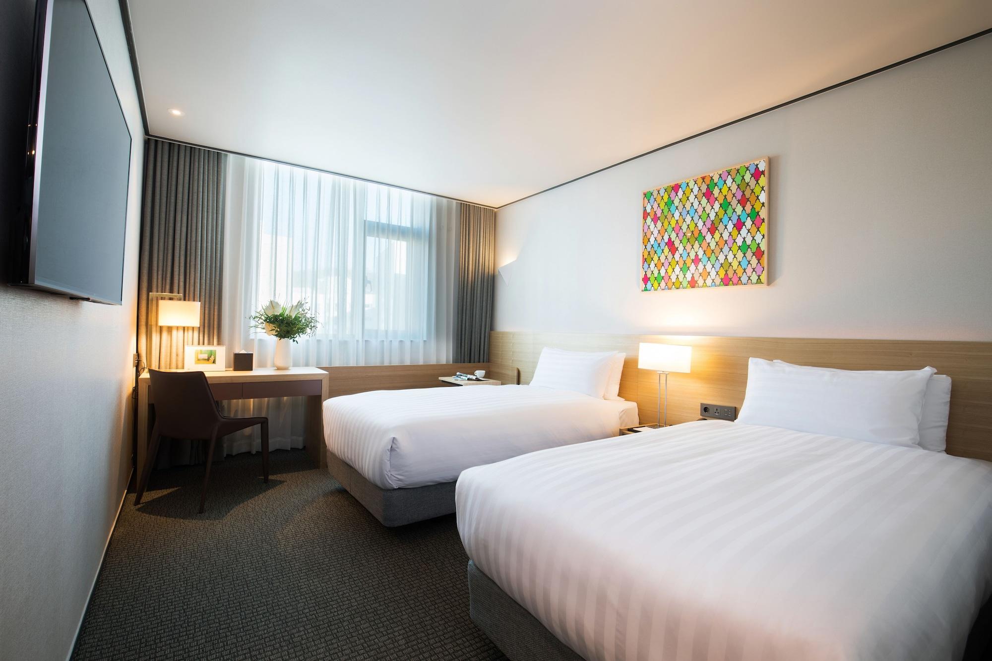 Hotel Orakai Cheonggyesan Hotel, Bw Premier Collection