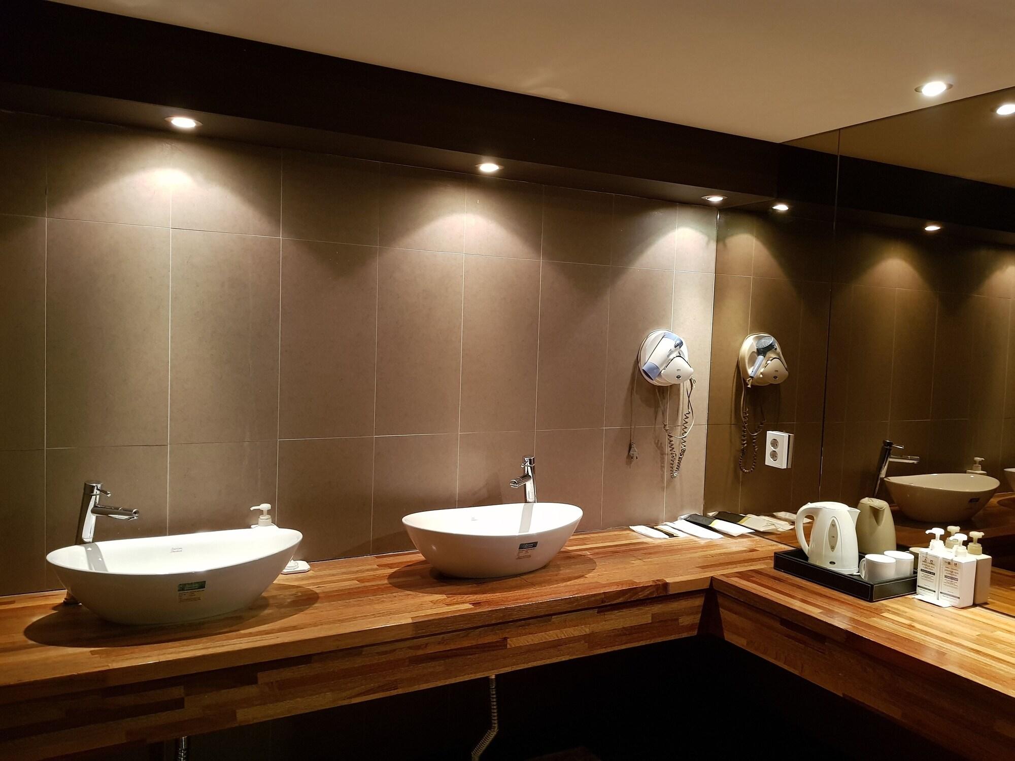The California Seocho 3* Seul