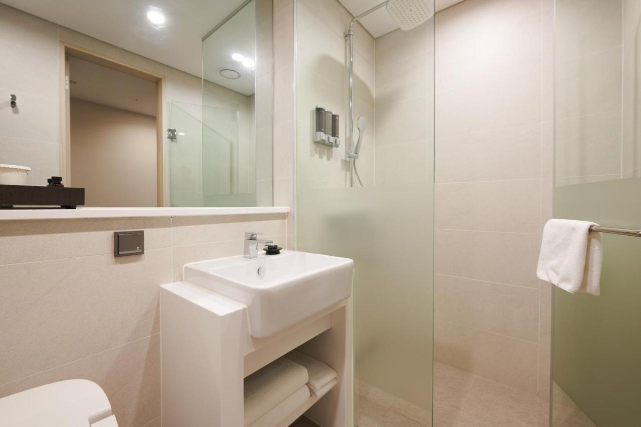 Hotel Nine Tree By Parnas Dongdaemun 4*