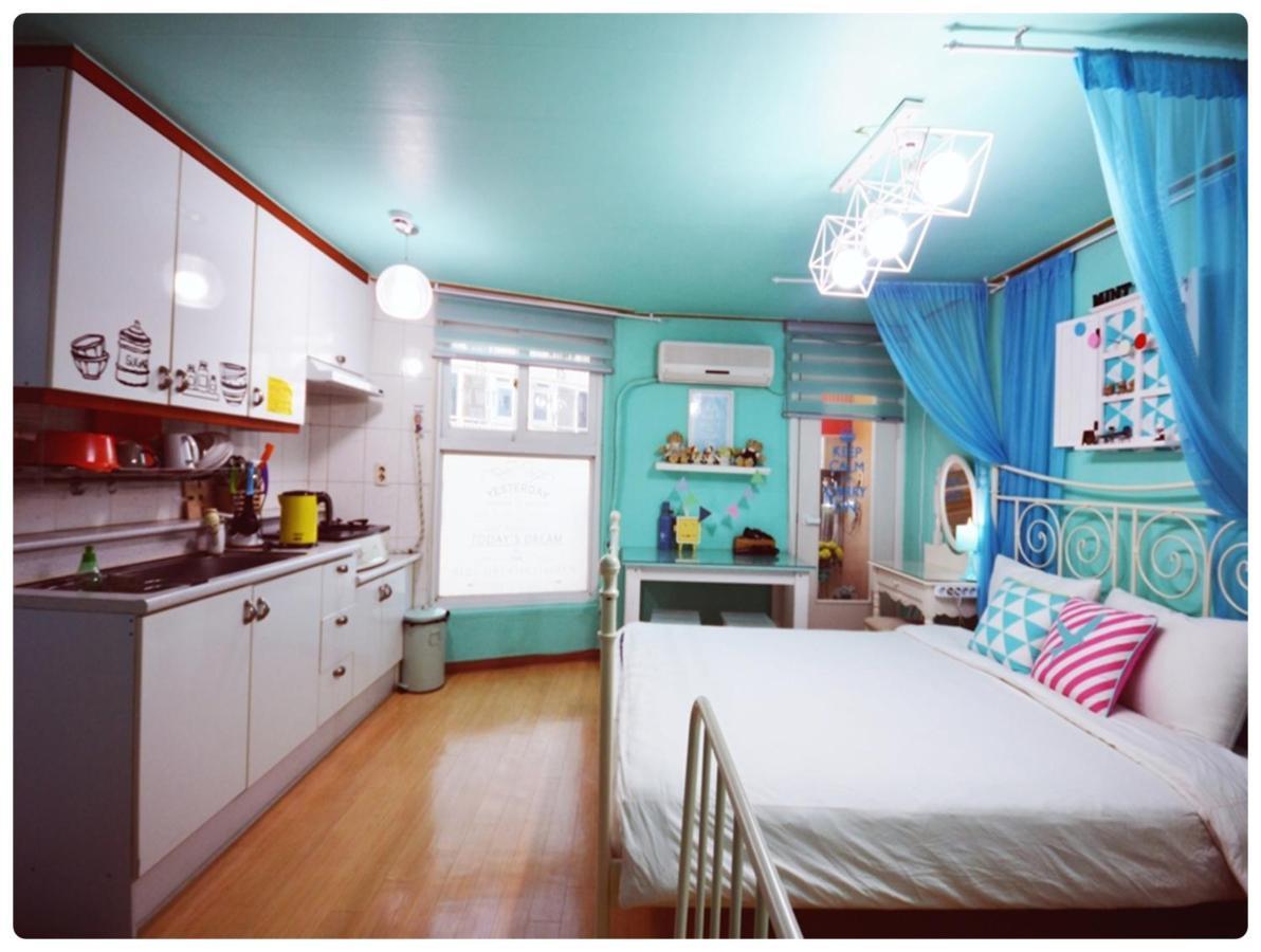 River & Guest house 2*