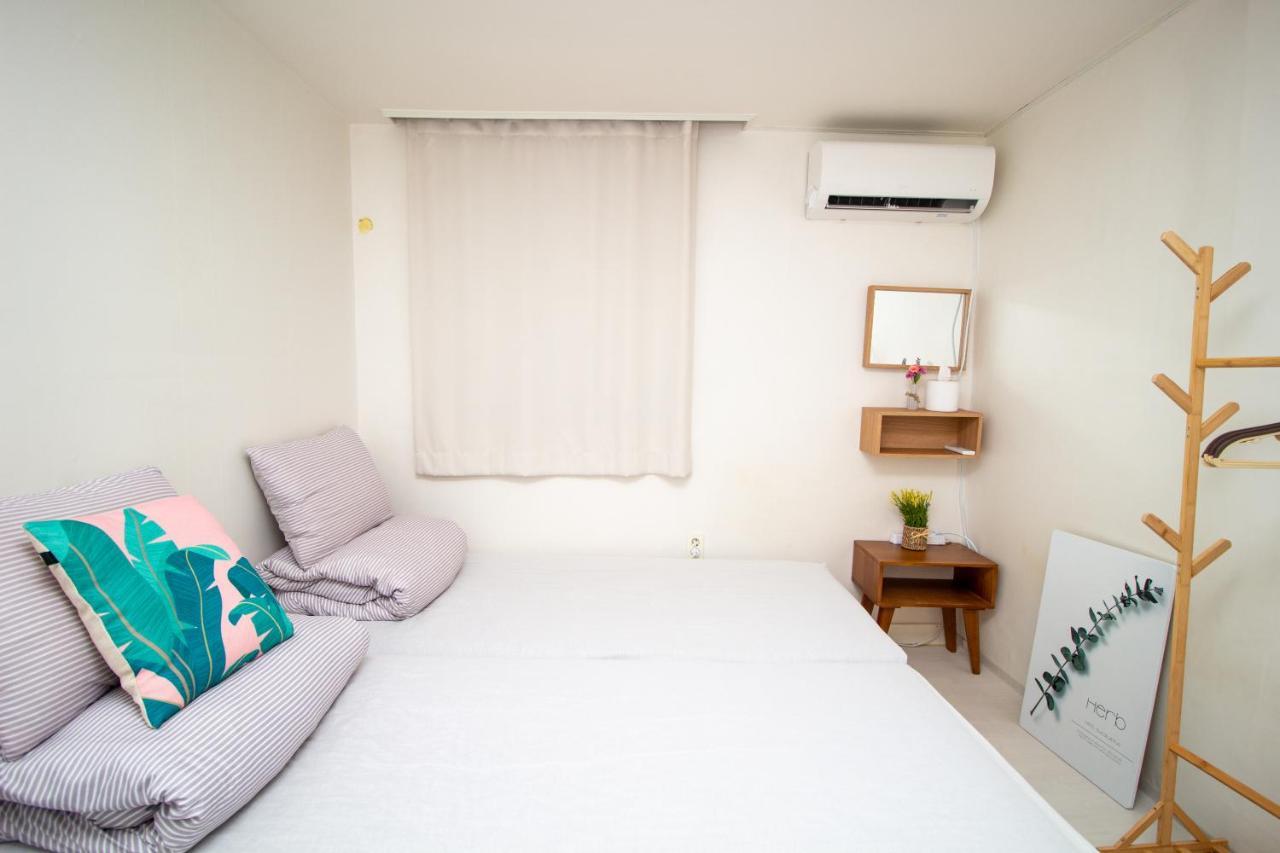 Yab-guesthouse, Femaleonly, Foreignonly