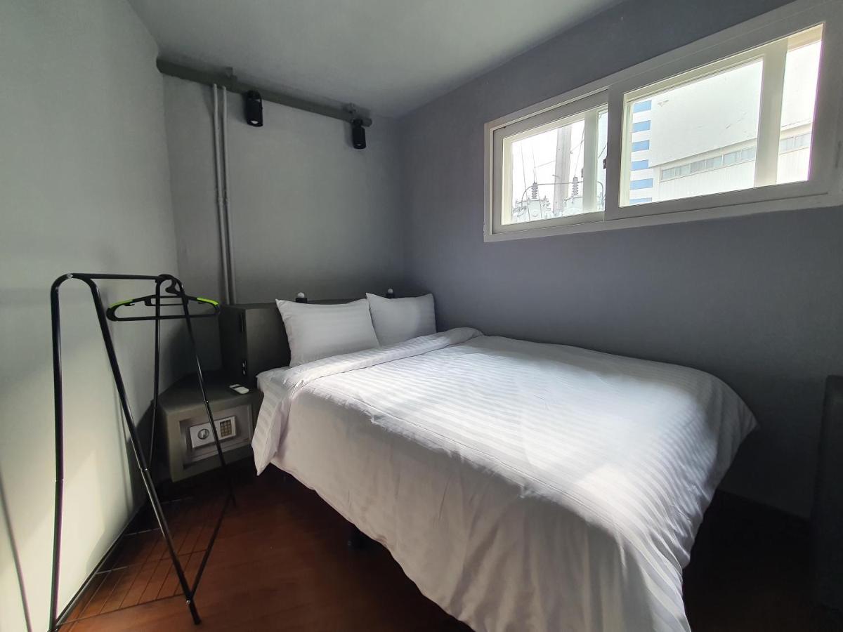 Hotel Daljee 2*