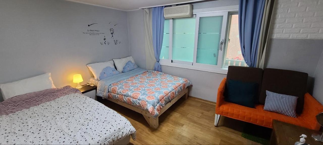 Apple Tree Guest house 2*