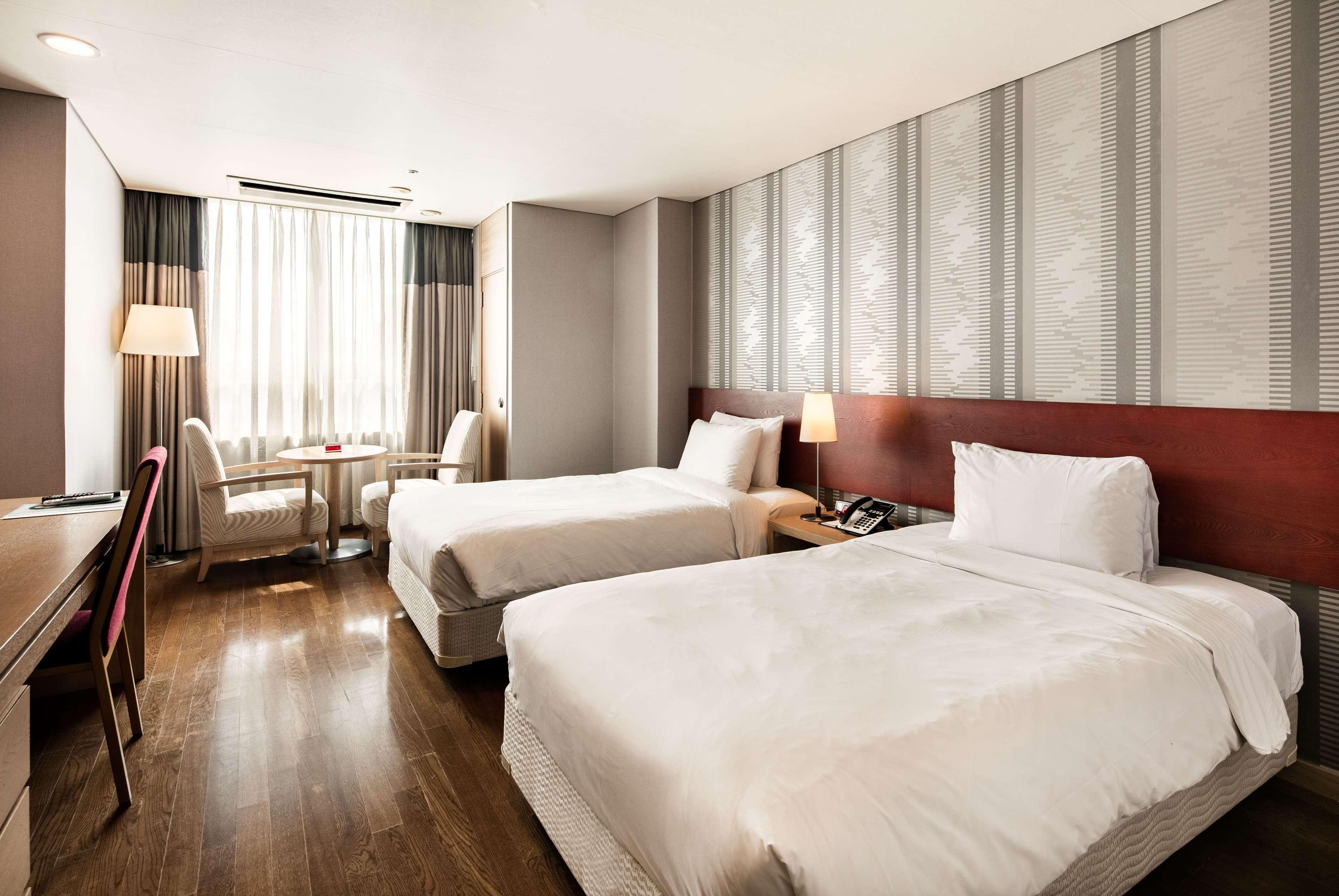 Ramada And Namdaemun
