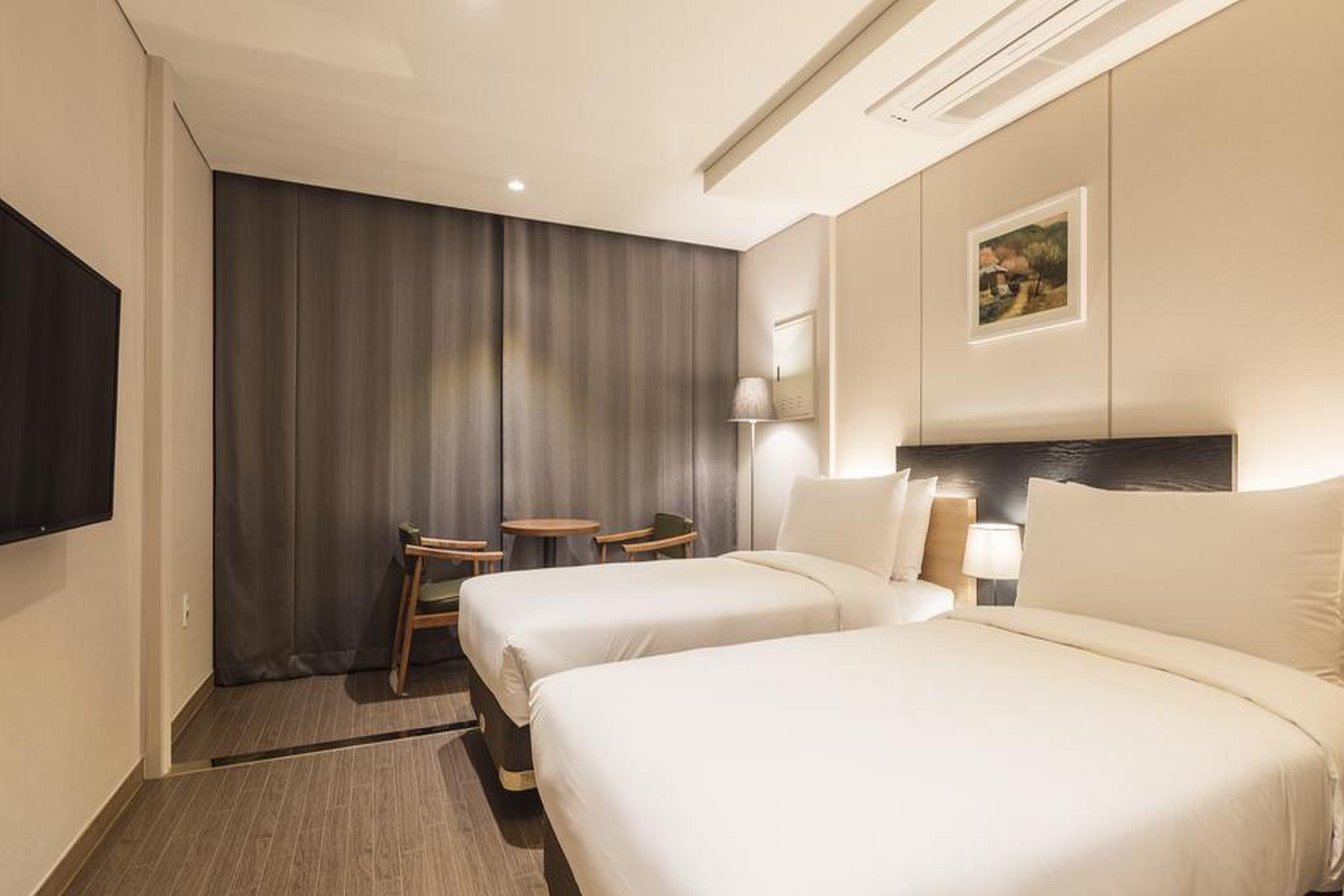 The First Hotel Seoul