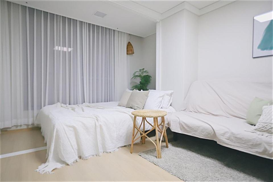 Apartment The Share Myeongdong