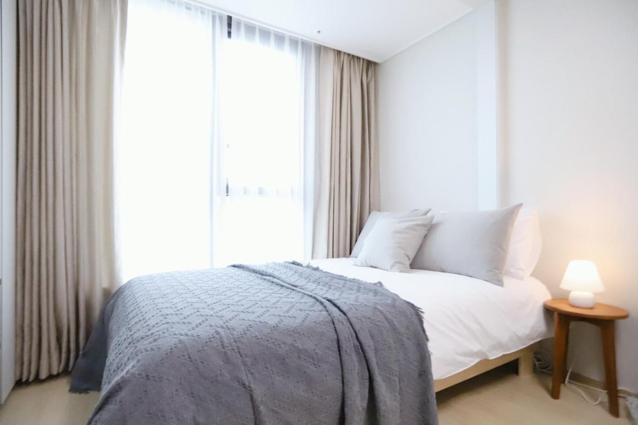 Apartment The Share Myeongdong *