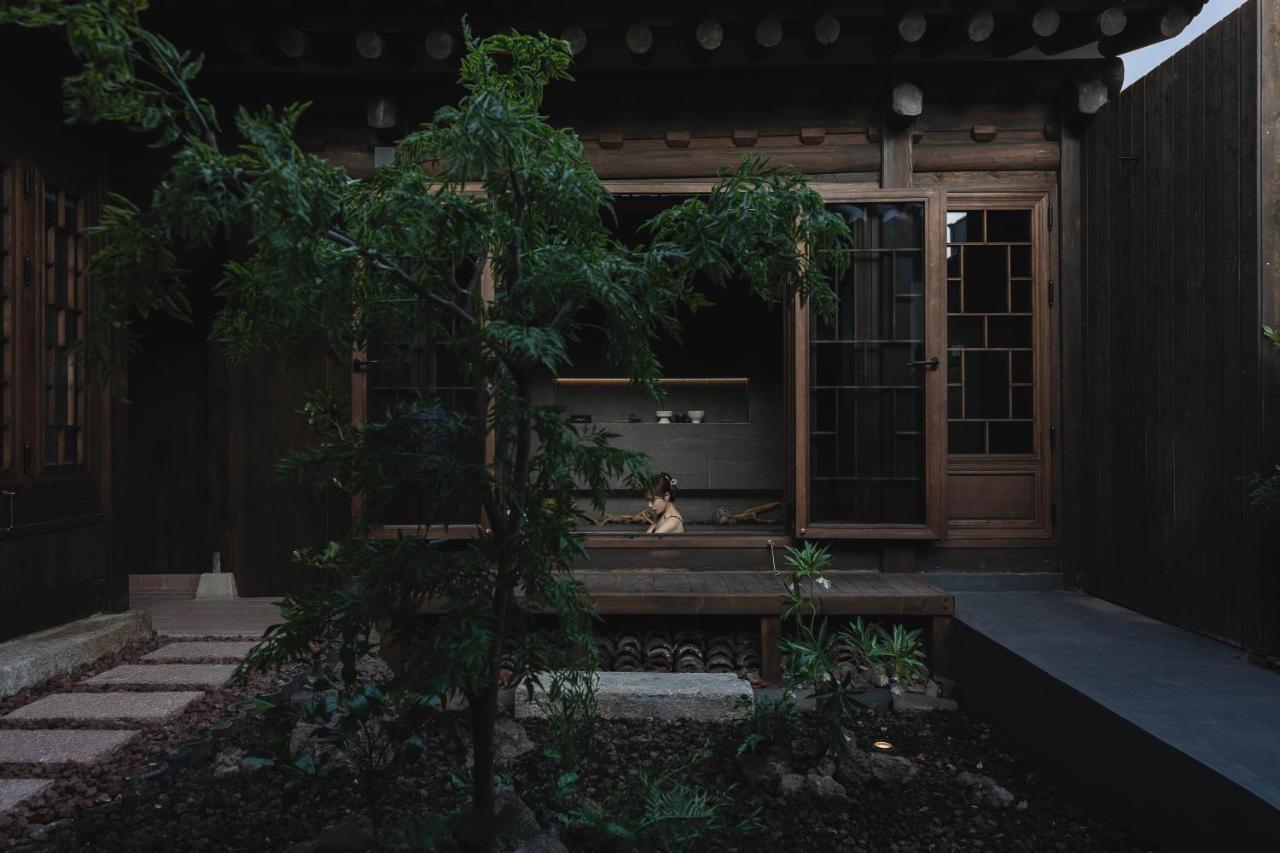 Ha Nok-un Seoul