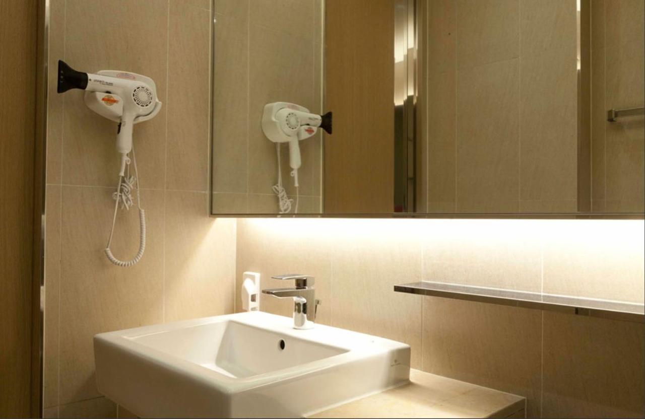 Hotel Days By Wyndham Myeongdong 3*