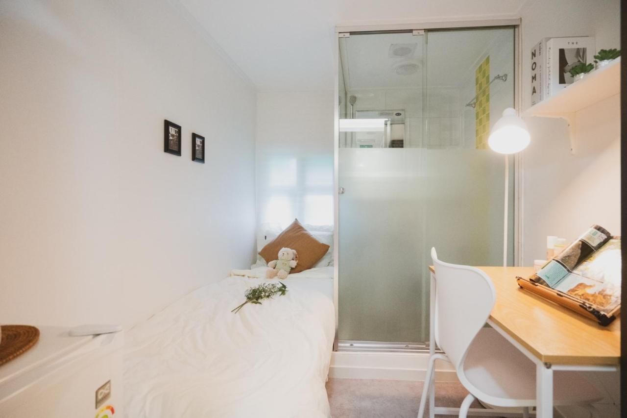 Arte Premium Oneroomtel Myeongdong Aparthotel *