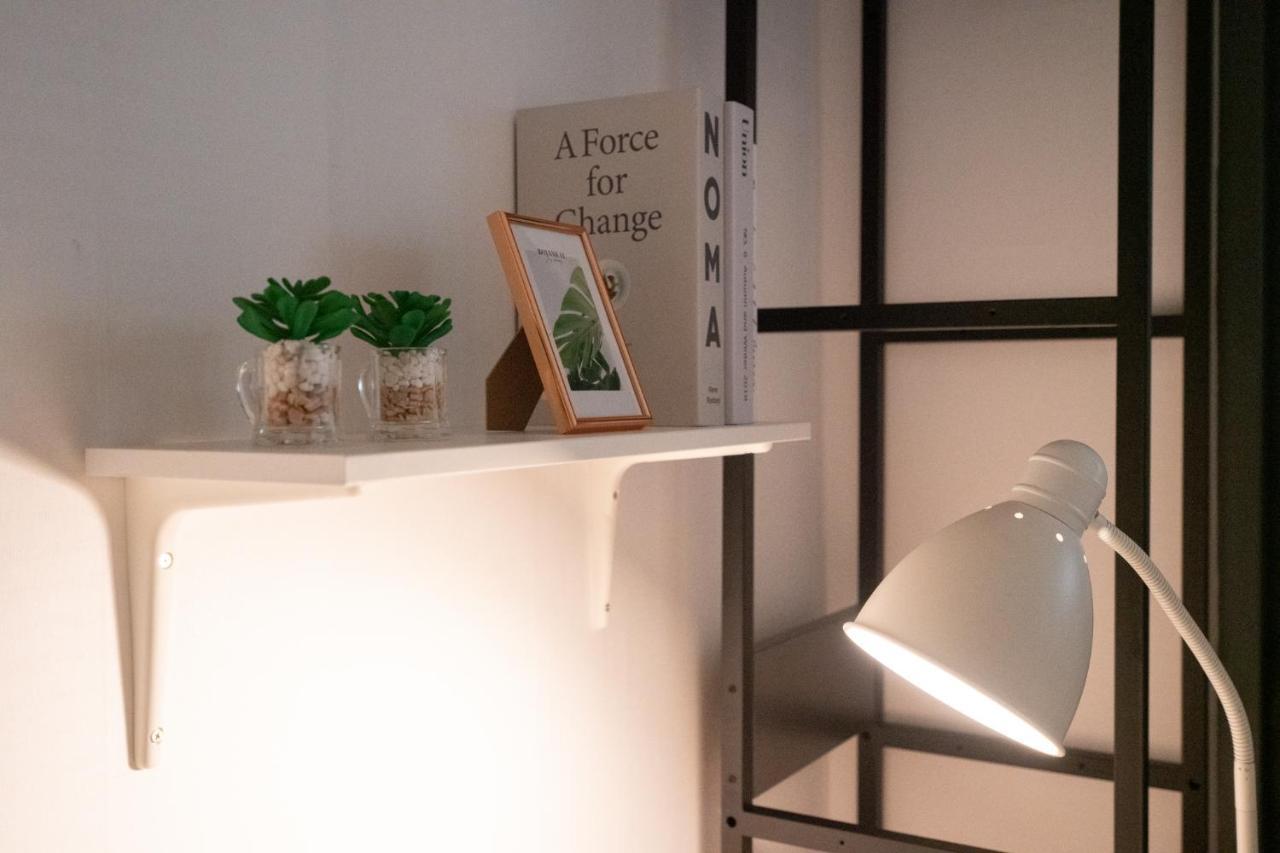 Arte Premium Oneroomtel Myeongdong Seoul