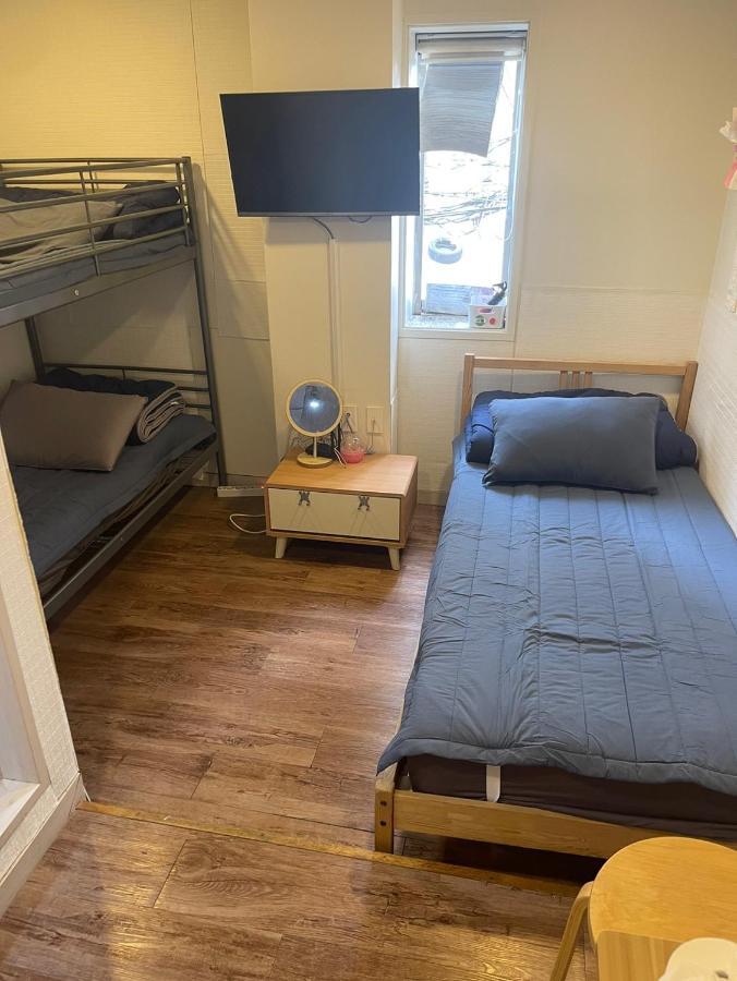 Dalbit Dongdaemun Hostel *
