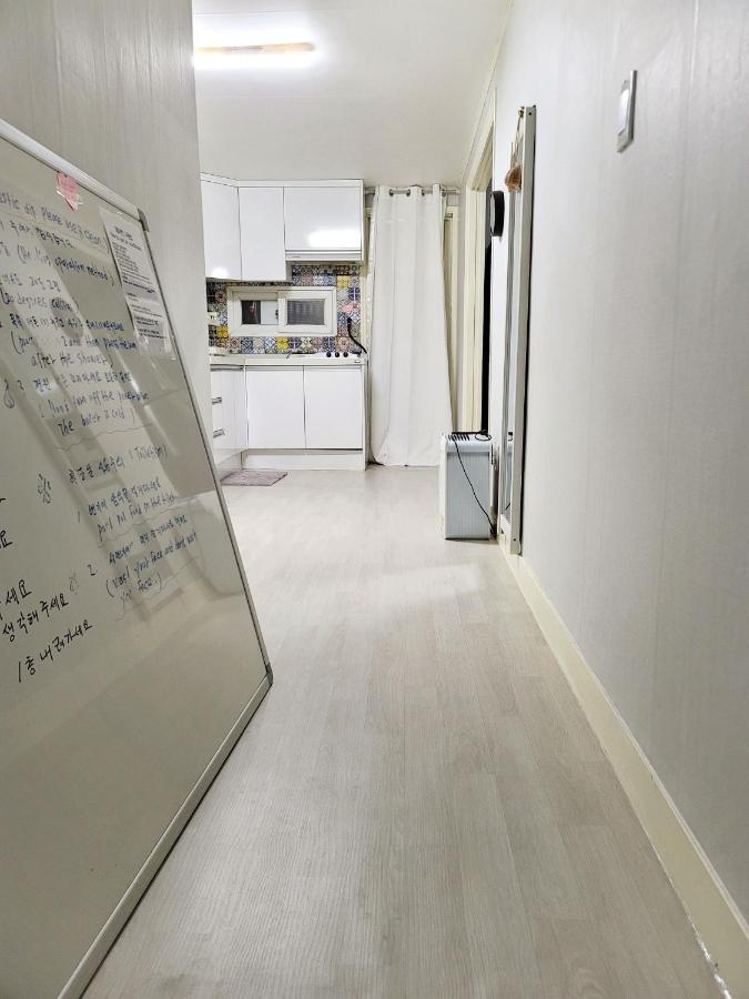 Northwestern Of A Quiet And Spacious House Seoul