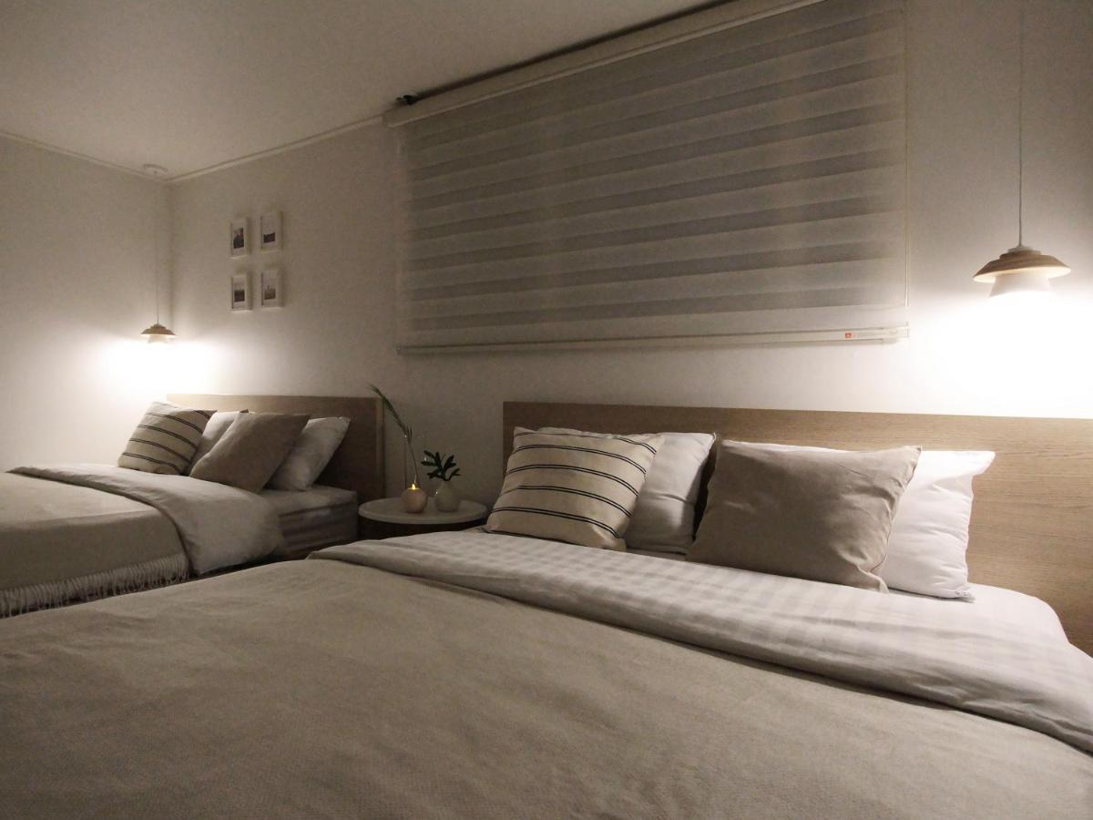 Neat House Hongdae Guest house 2*