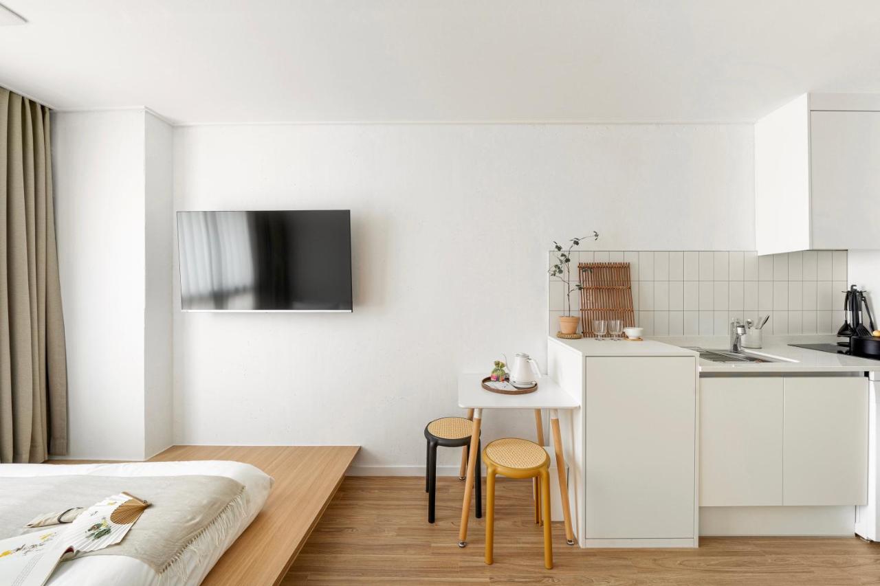 Urbanstay Boutique Ikseon Apartment Seoul
