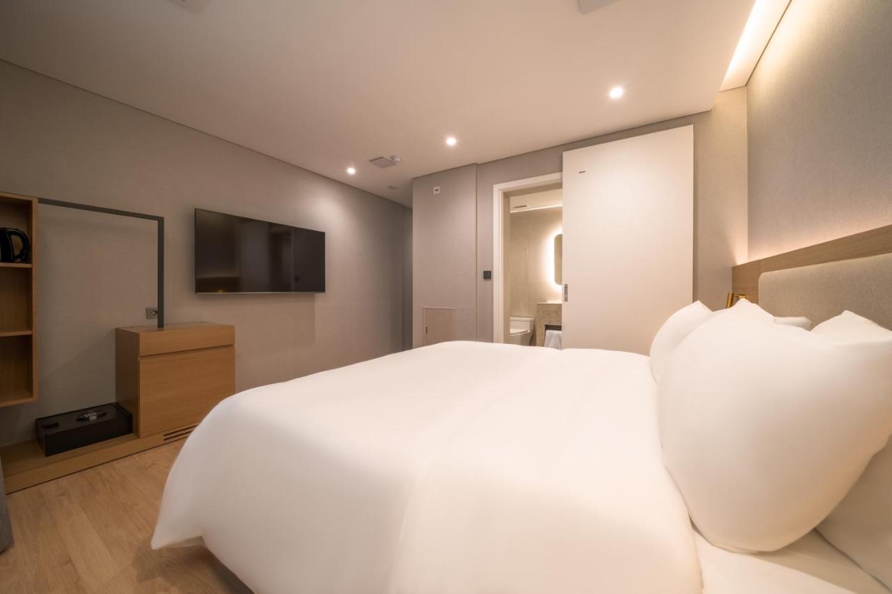 Comfort Yeouido Hotel 3*