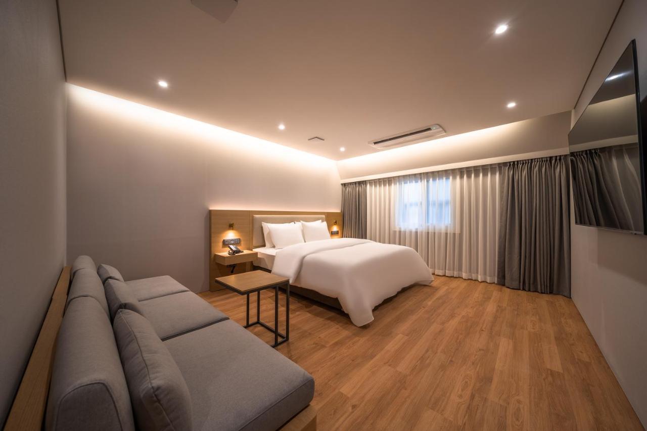 Comfort Yeouido Hotel