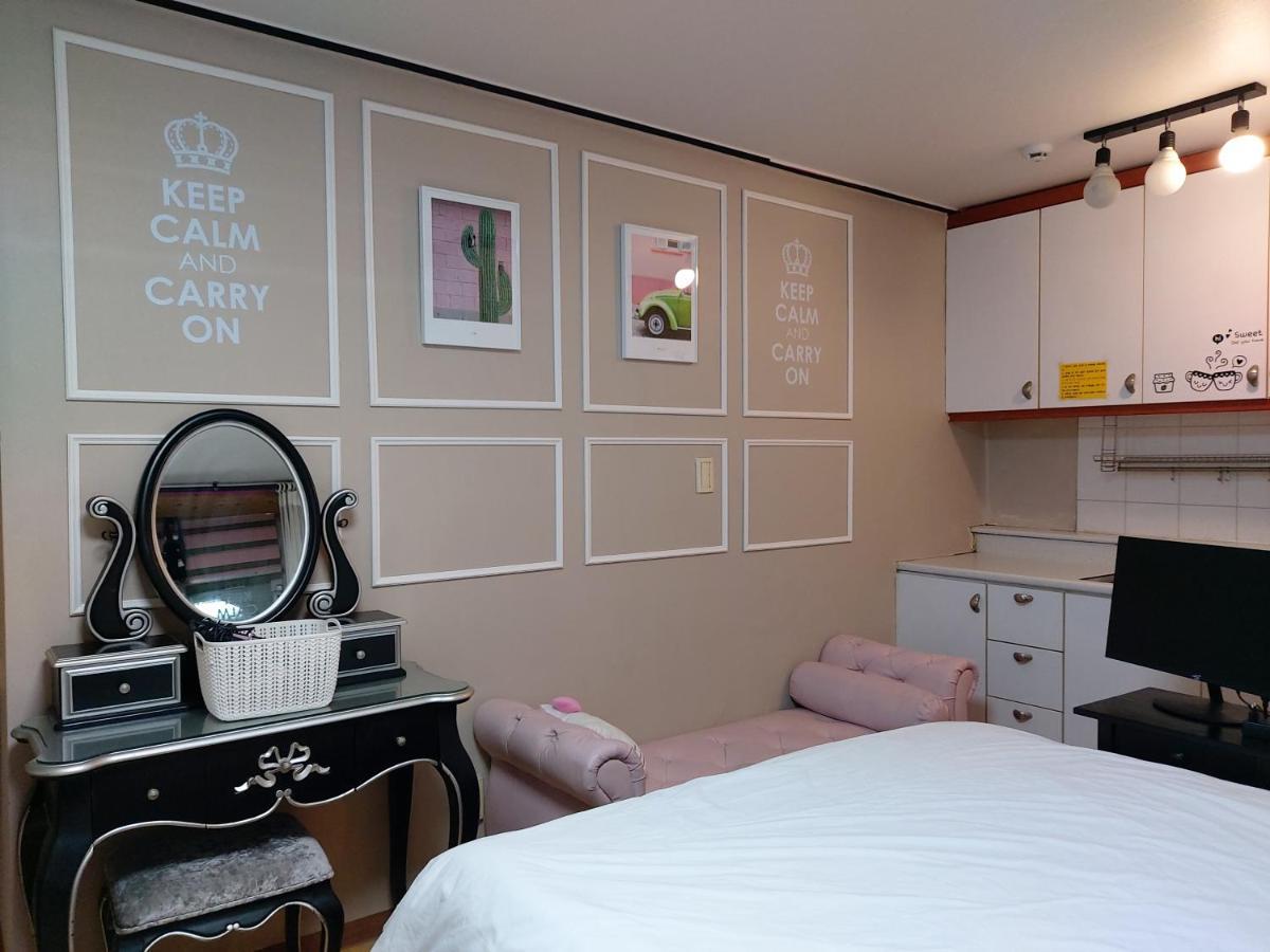 River & Guest house 2*