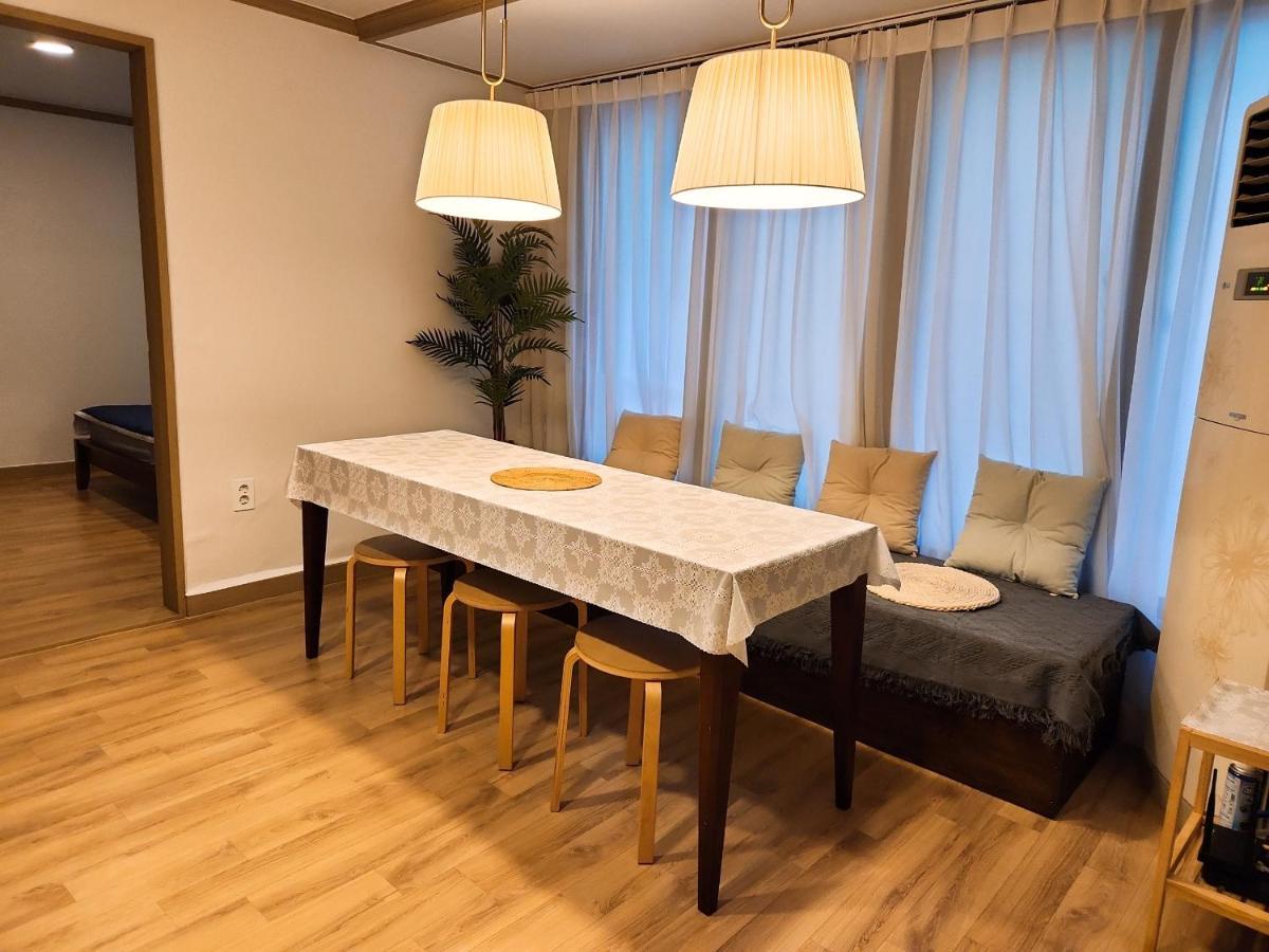 Villa 3 rooms for rent near mapo-gu office station, mapo-gu, seoul *