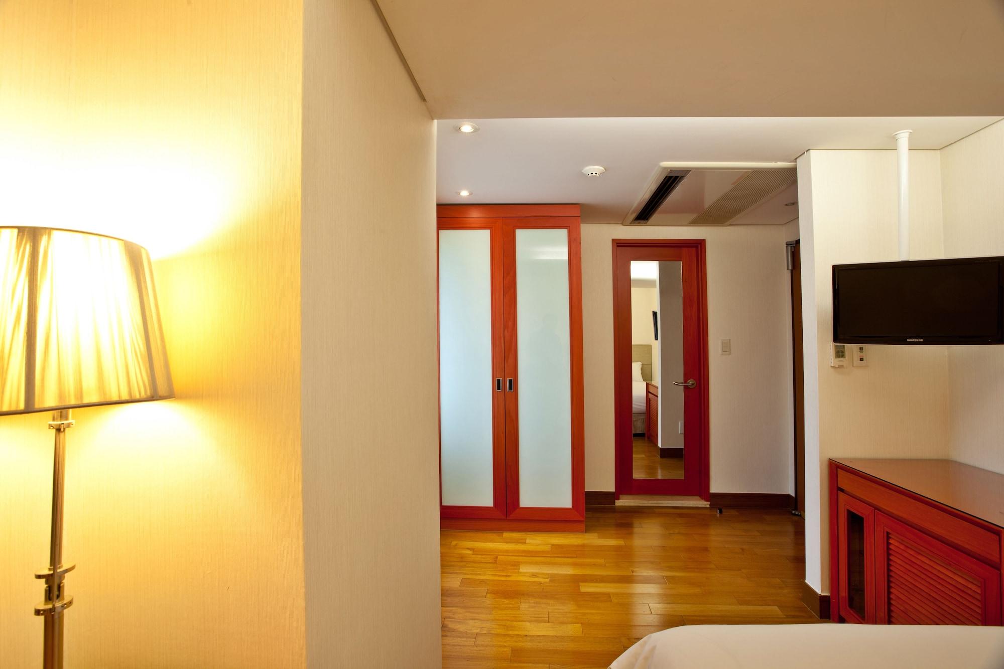 Prince Hotel 3*