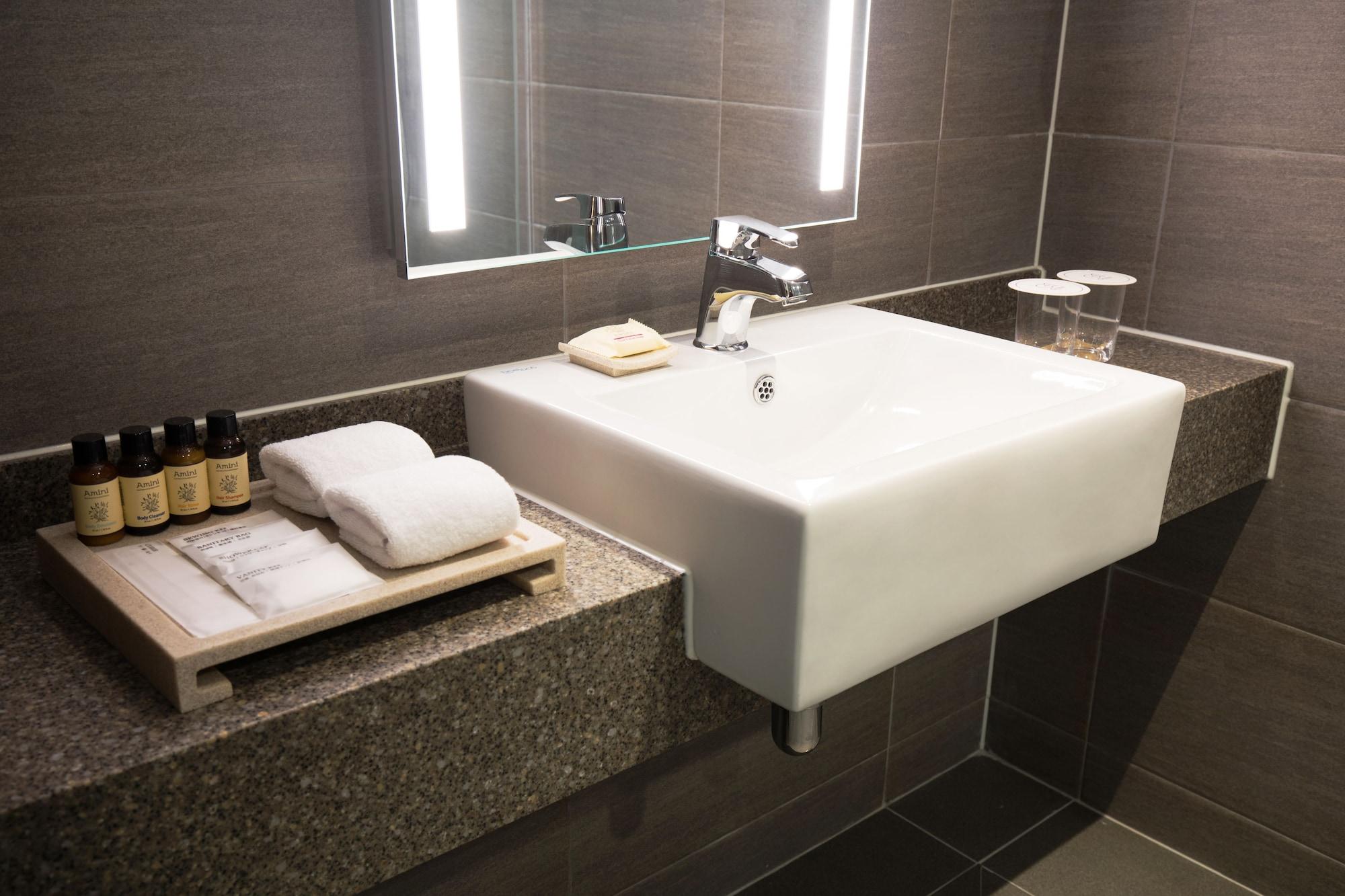 Hotel Orakai Cheonggyesan Hotel, Bw Premier Collection 4*