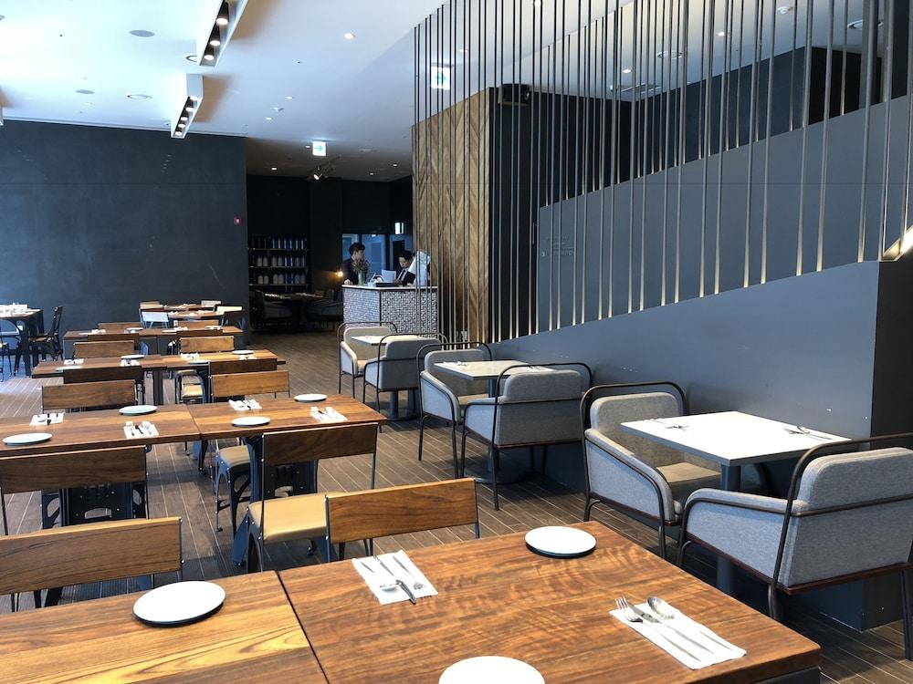 Hotel The State Sunyu 4*