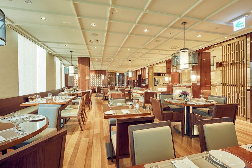 Crown Park Myeongdong 3*