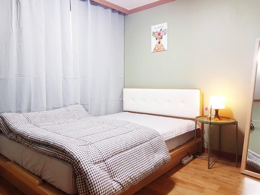 Apartment The Art House Hongdae New M-1 Apt 5beds Seoul