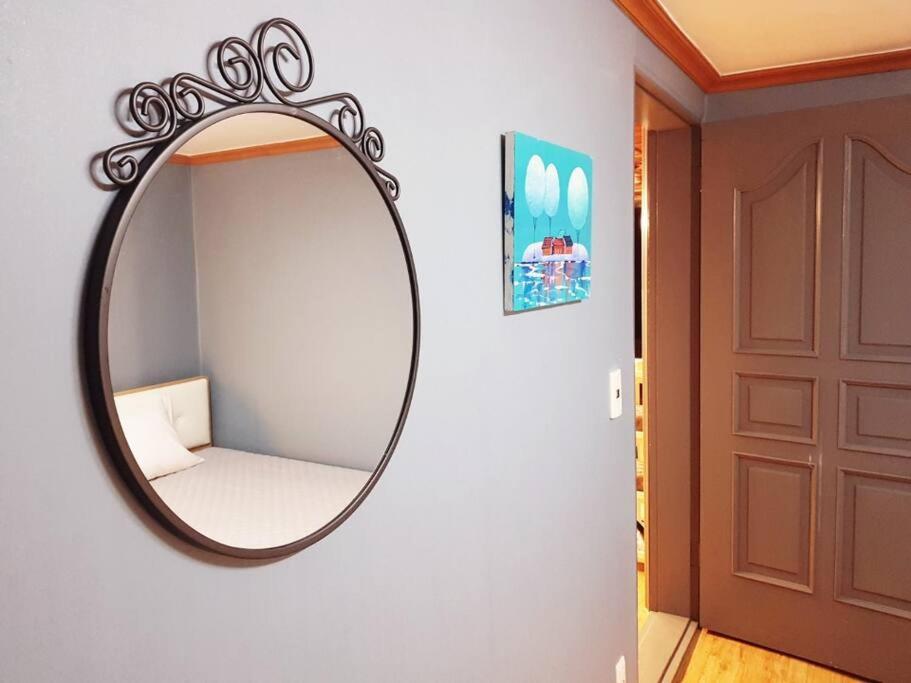 The Art House Hongdae New M-1 Apt 5beds Seoul