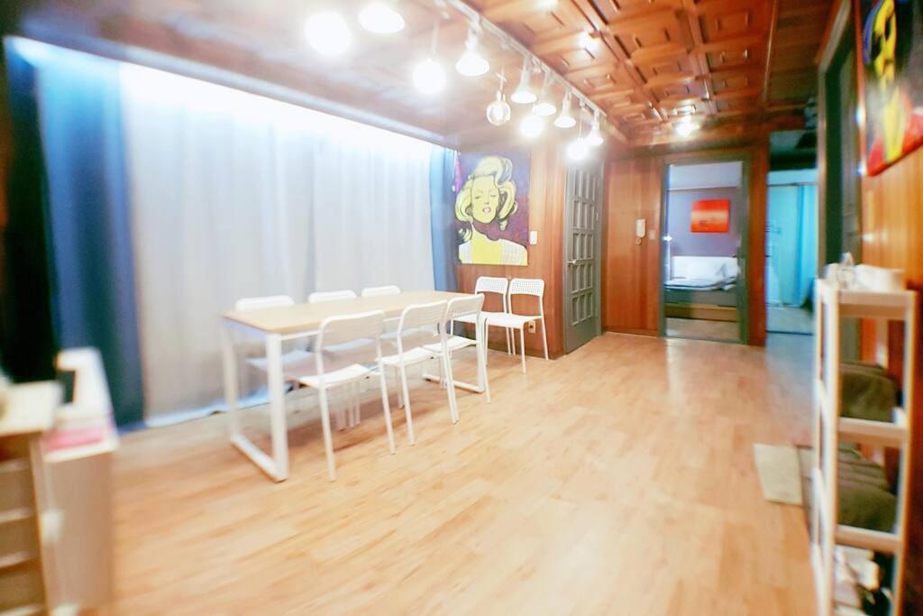 Apartment The Art House Hongdae New M-1 Apt 5beds