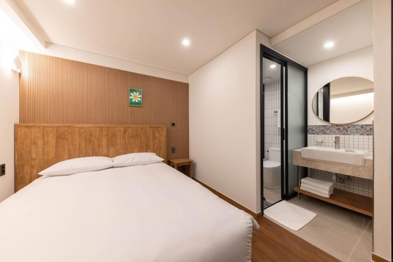 Hotel Ara *