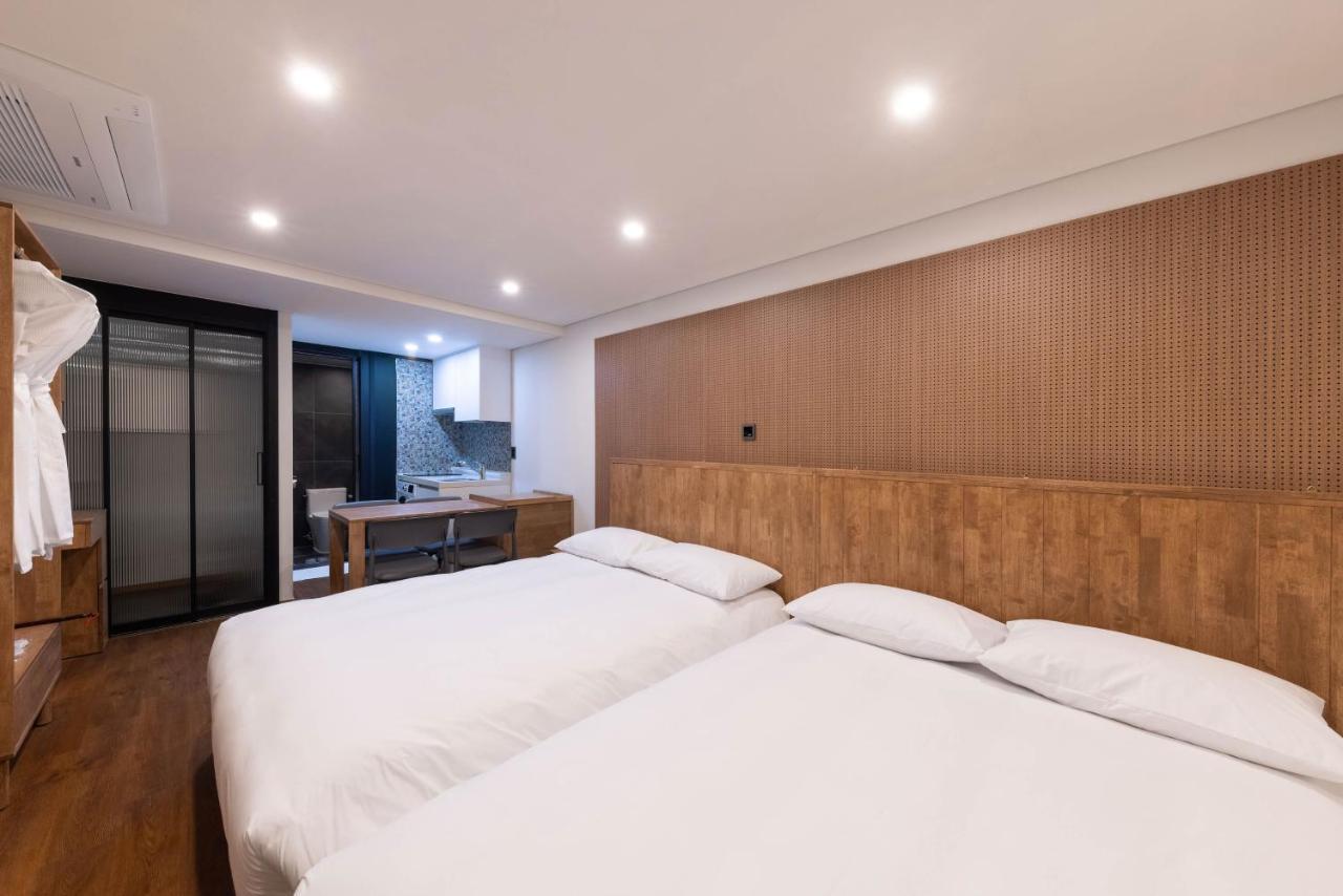 Ara Hotel