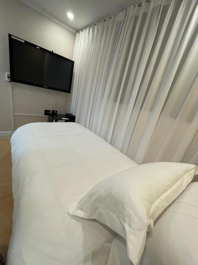 Hostel Ssh Lk