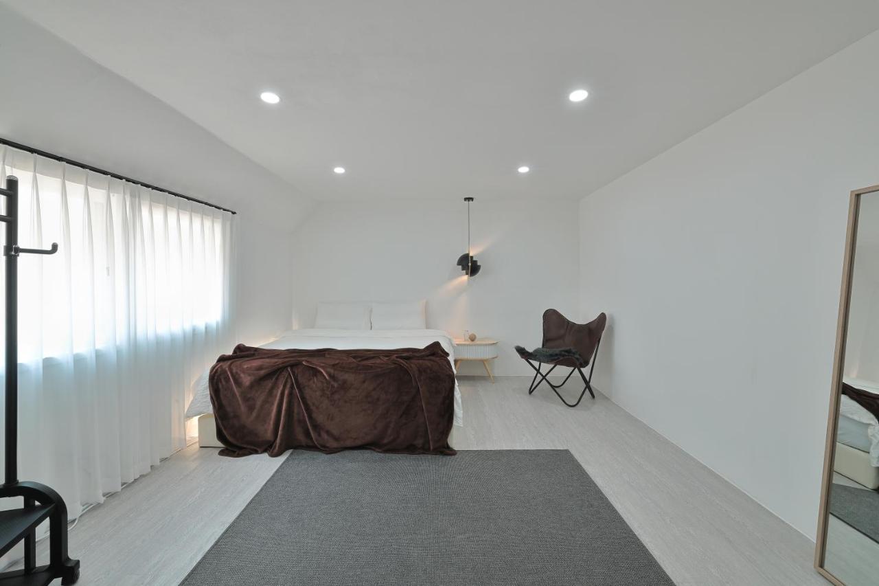 3room+2bath Hongdae 165sqm Guest house