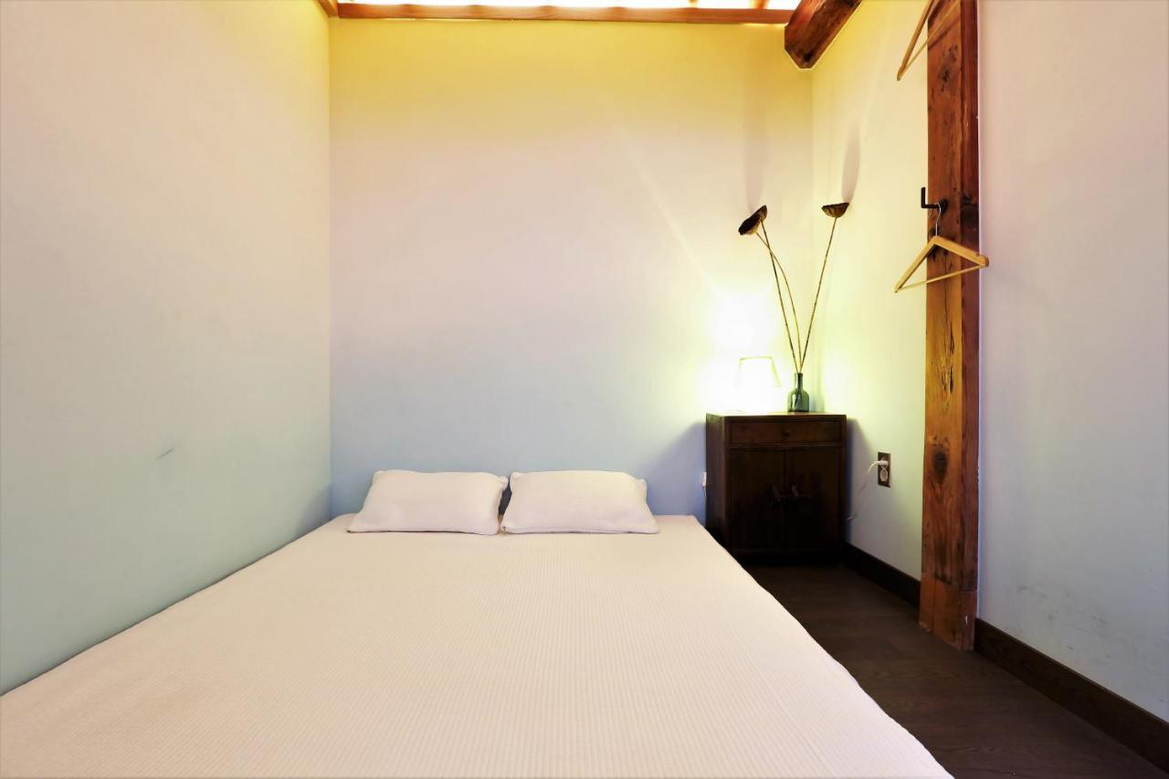 Guest house 'hanok Hanok' Boutique - 2min From Gyeongbokgung Palace Station