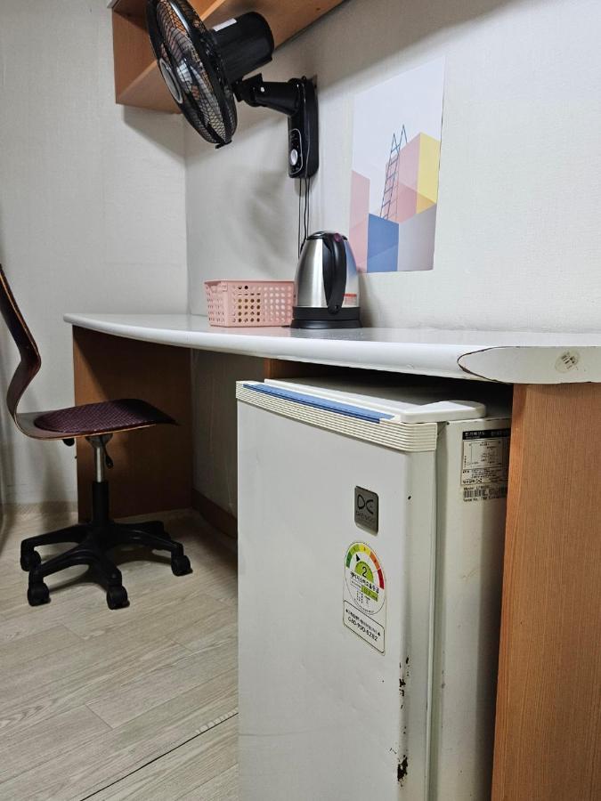 Hub House Livingtel Hostel