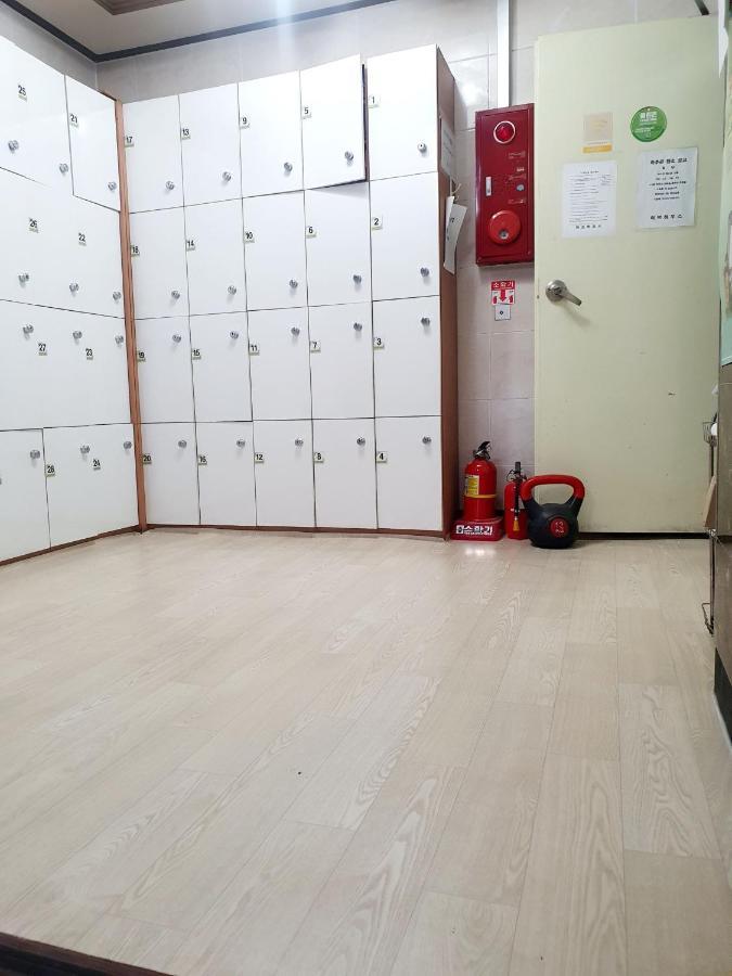 Hub House Livingtel Hostel *
