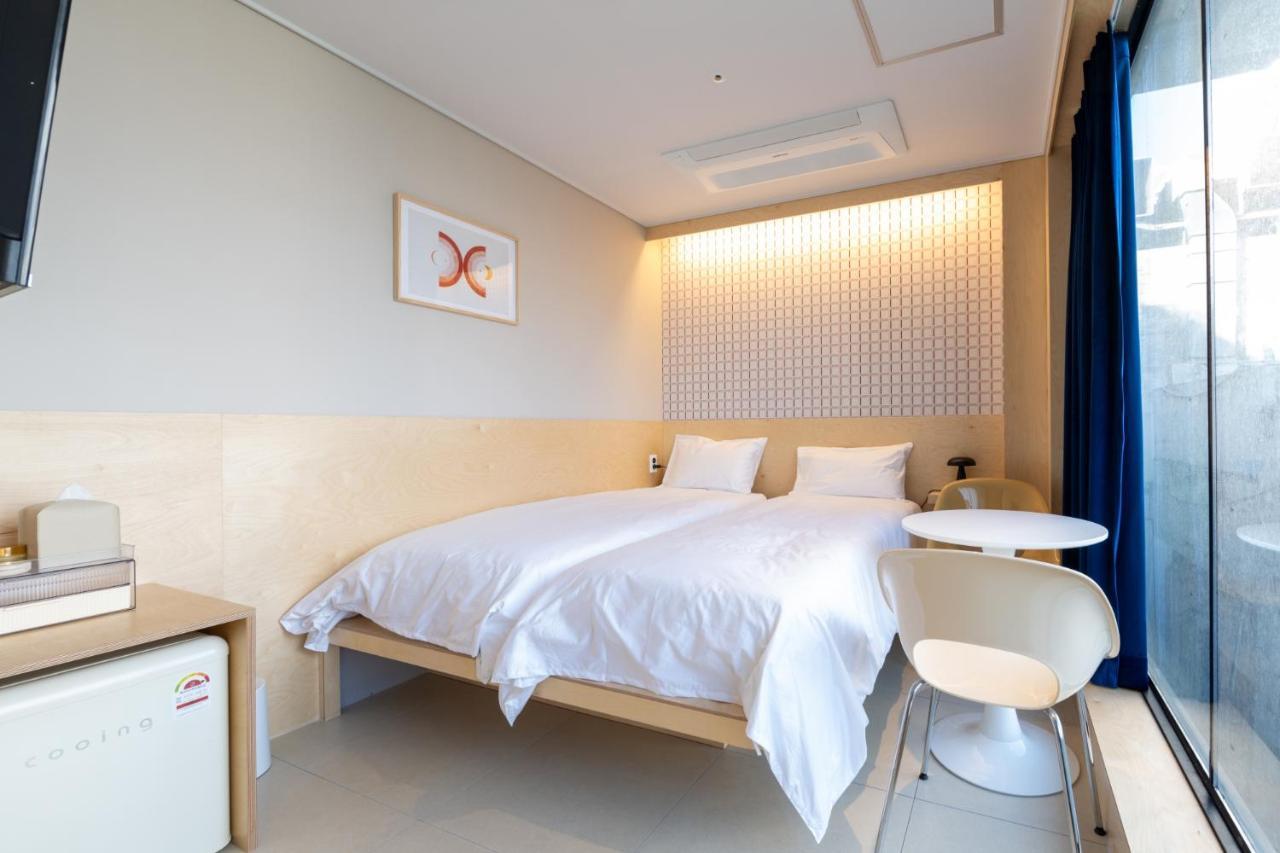 Hithere Myeongdong Hostel