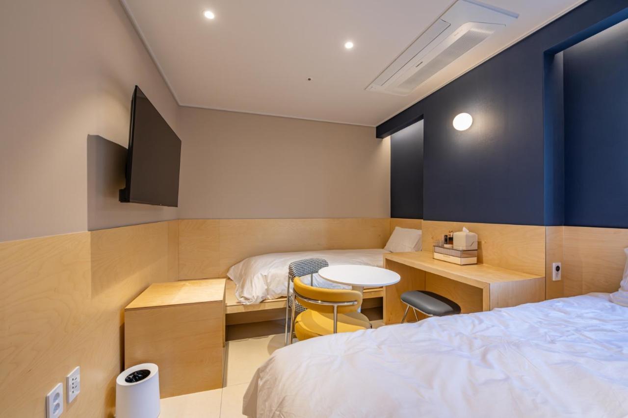 Hostel Hithere Myeongdong