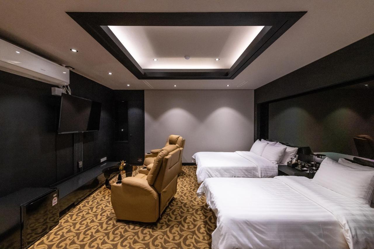 New Cheonji Hotel