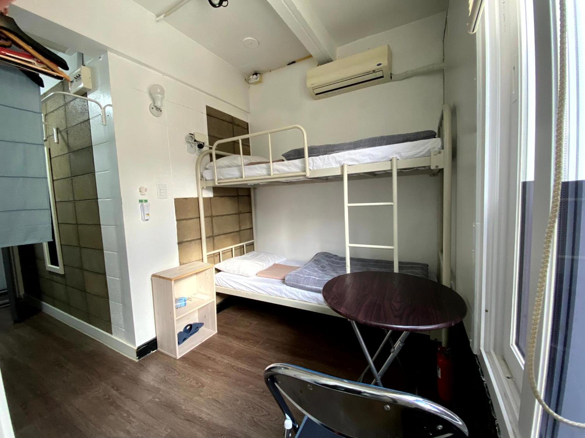 Itaewon Yellow 2* Seoul