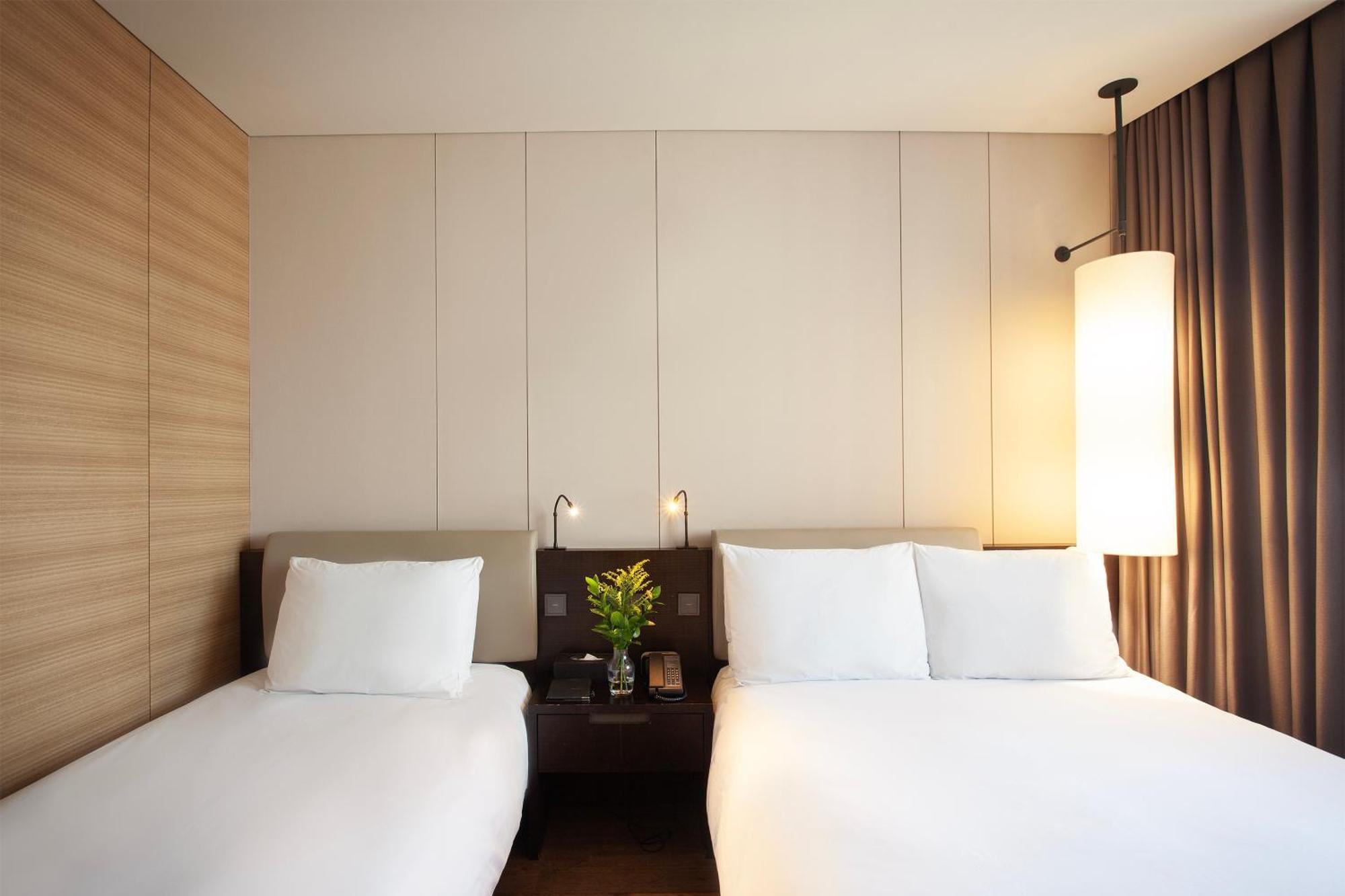 Crown Park Myeongdong 3*