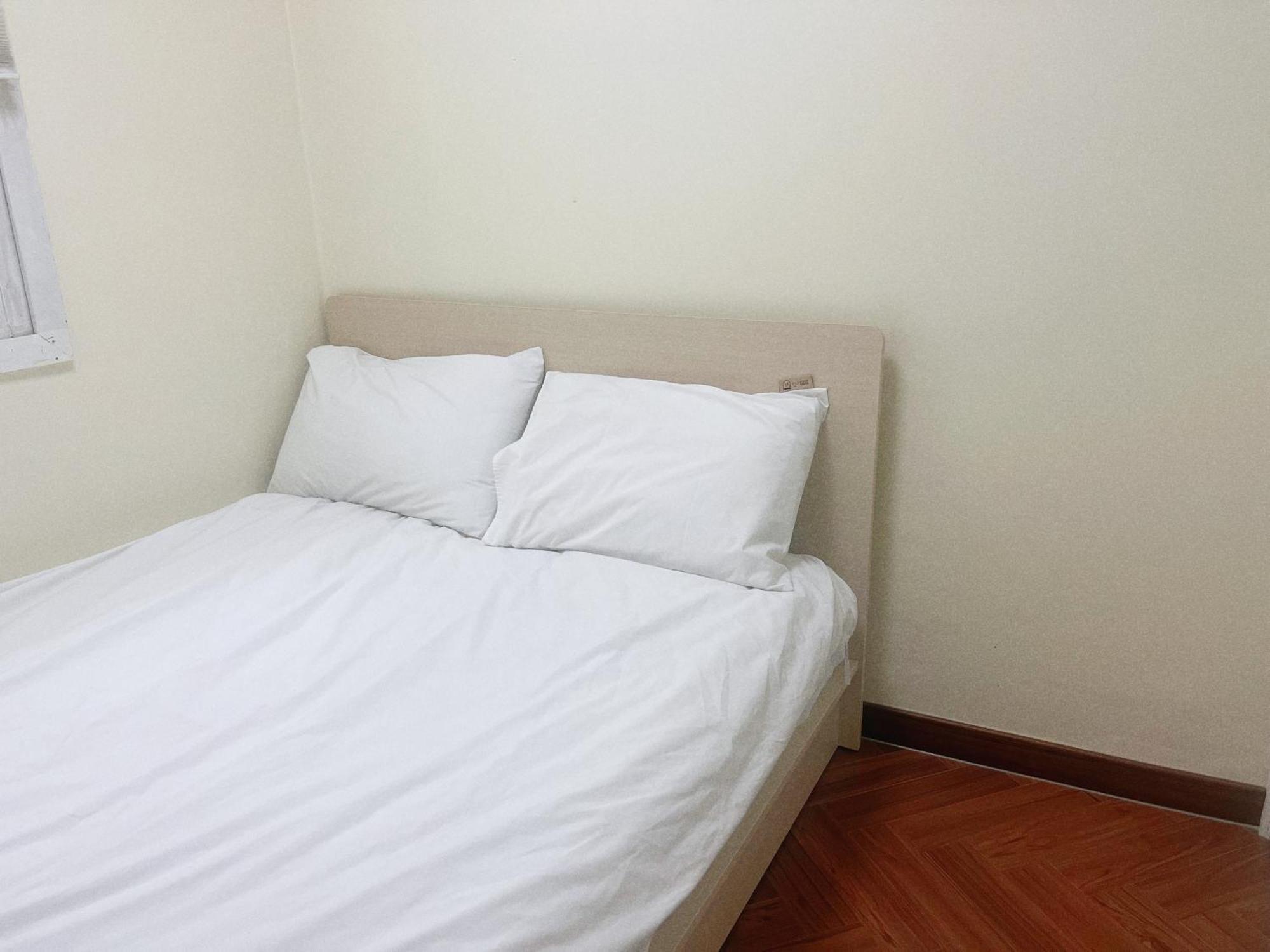 Jnineguesthouse