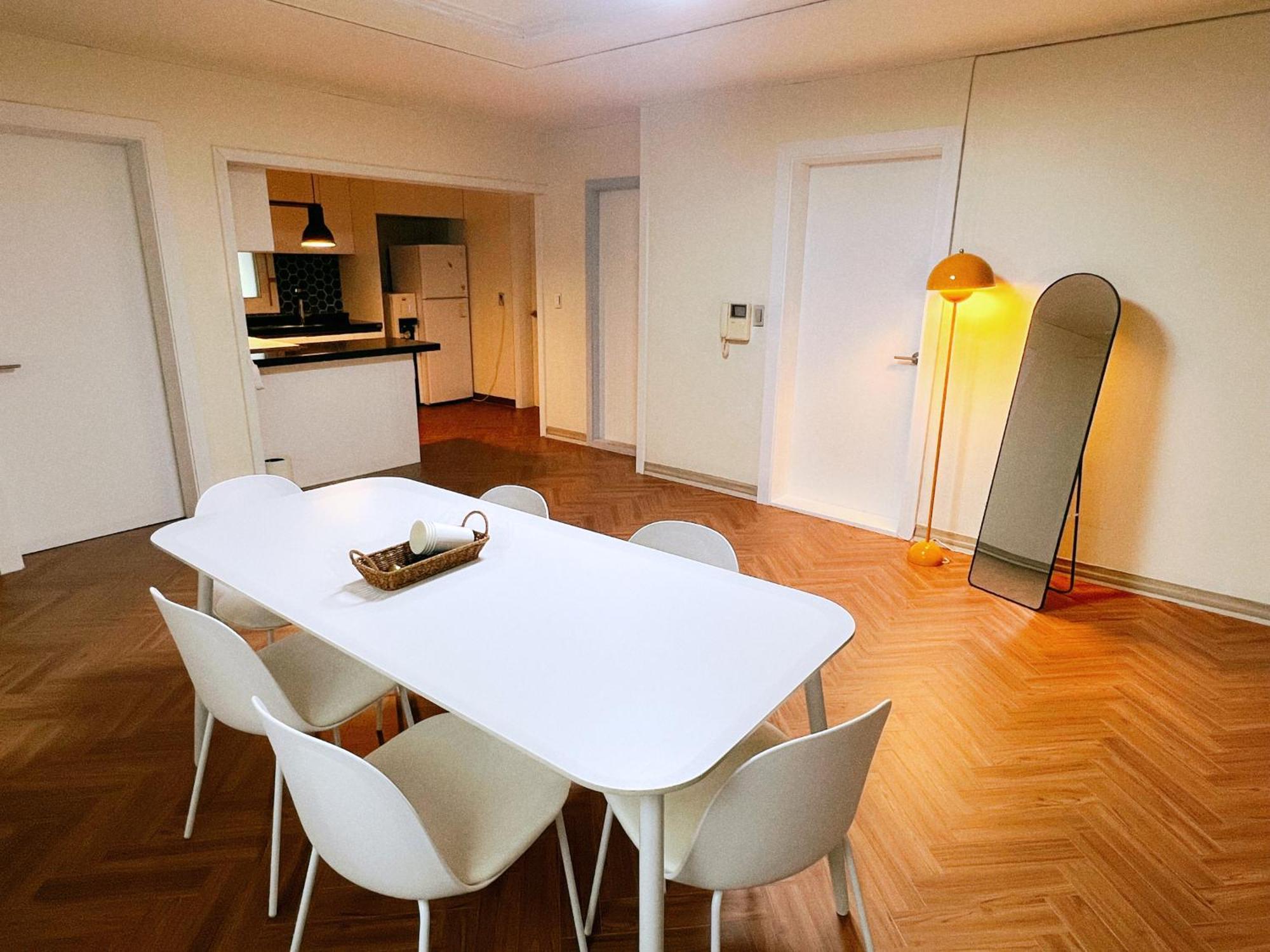 Jnineguesthouse
