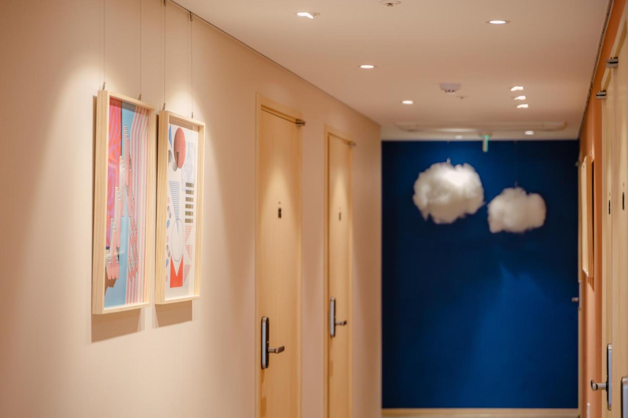Hostel Hithere Myeongdong *