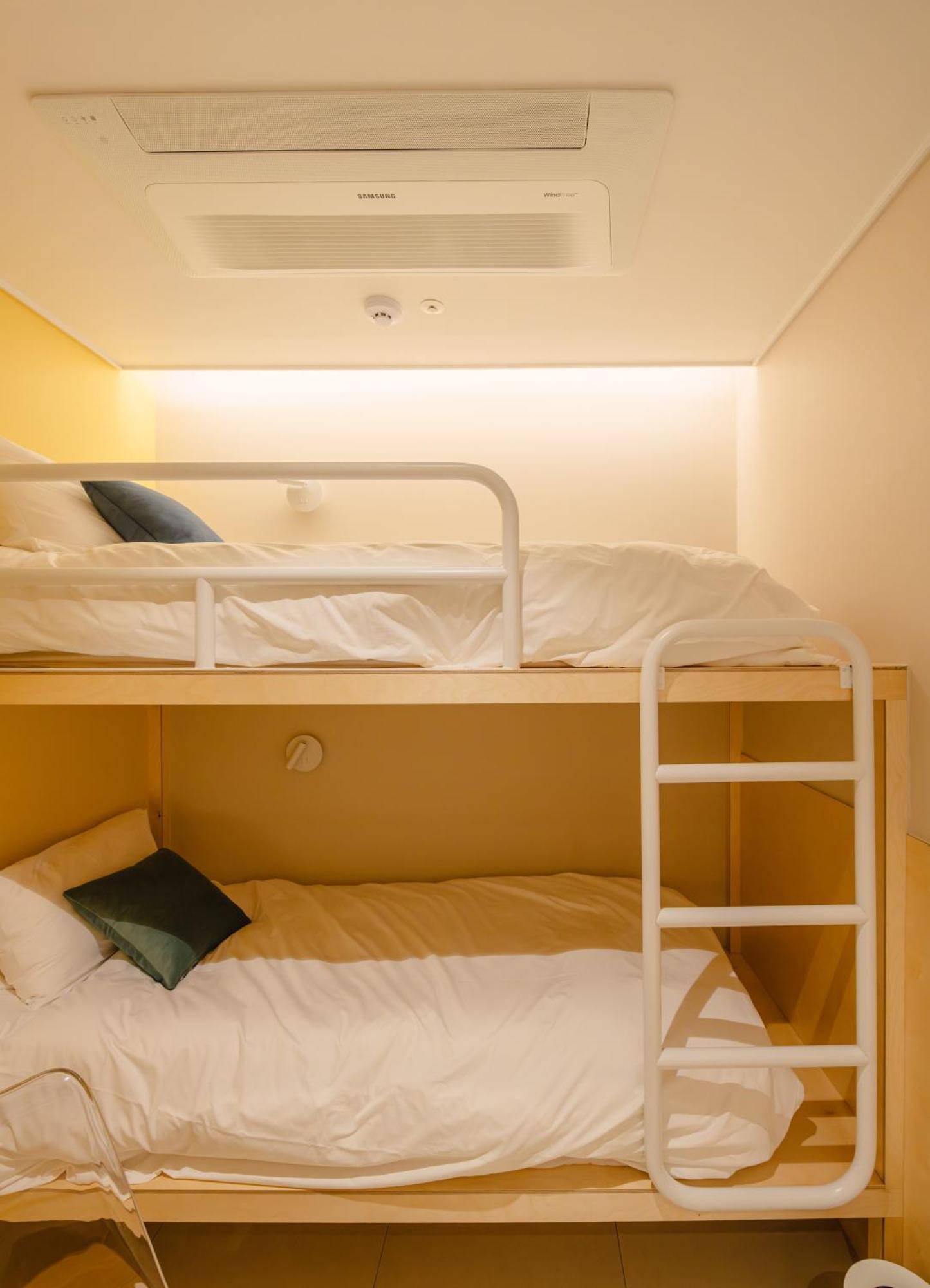 Hostel Hithere Myeongdong Seoul